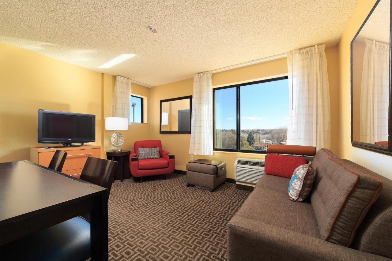 Towneplace Suites Farmington Exterior photo